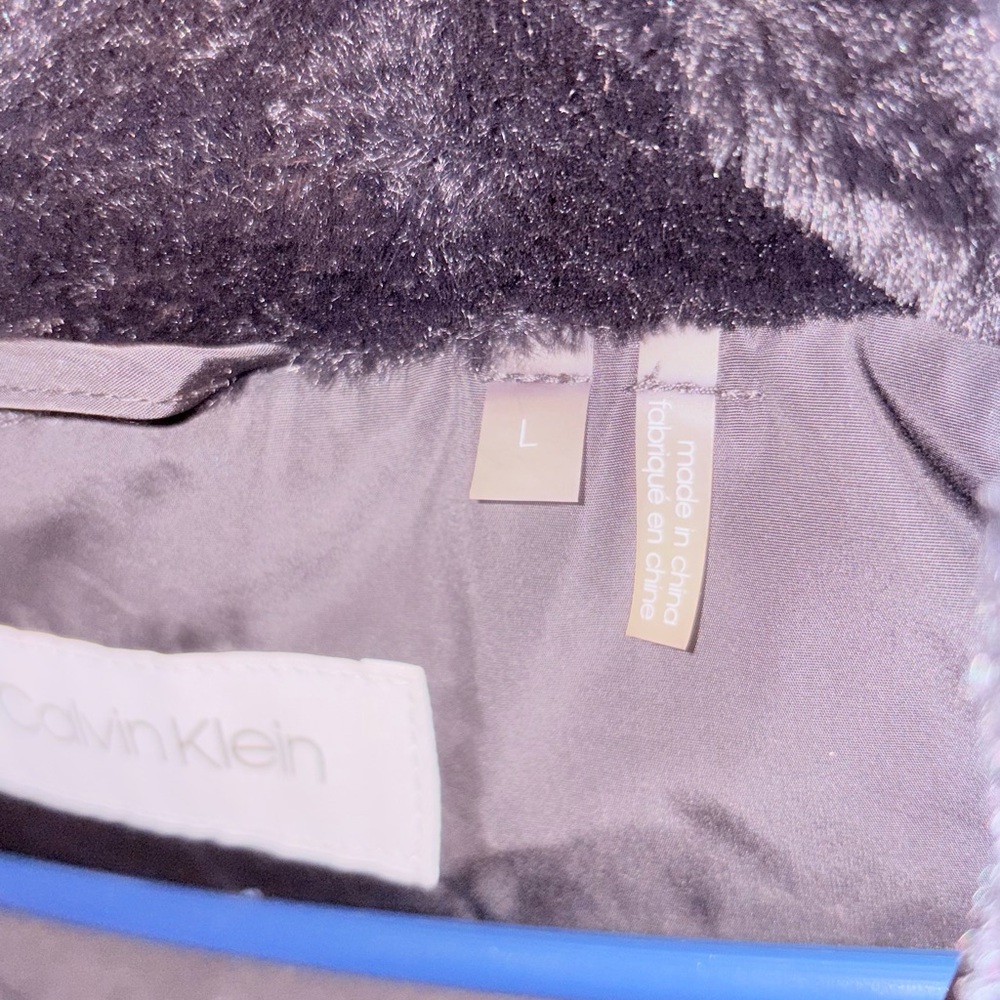 Calvin Klein Black Long Puffer Coat with Fur Trim - Picture 5 of 9